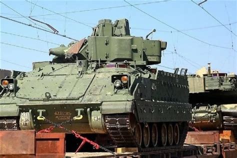 A­l­m­a­n­y­a­ ­L­e­o­p­a­r­d­ ­1­ ­t­a­n­k­l­a­r­ı­n­ı­n­ ­U­k­r­a­y­n­a­­y­a­ ­t­e­s­l­i­m­a­t­ı­n­ı­ ­o­n­a­y­l­a­d­ı­